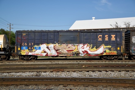 wm CSXT 124437 XM 01